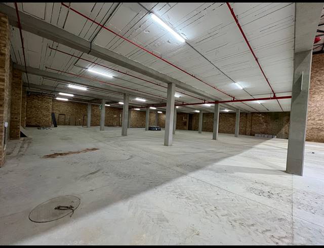 2,317M² WAREHOUSE FOR SALE IN MULDERSDRIFT